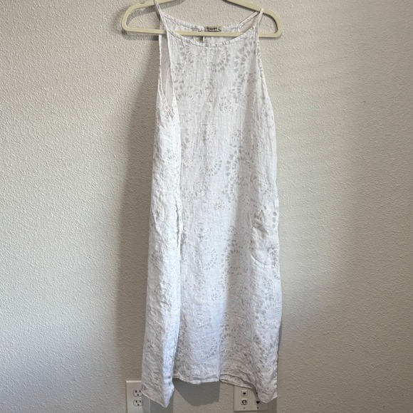 Lungo L'Arno Dresses & Skirts - Lungo L'Arno Italy 100% Linen Midi Dress White Grey Printed Pockets M Lagenlook